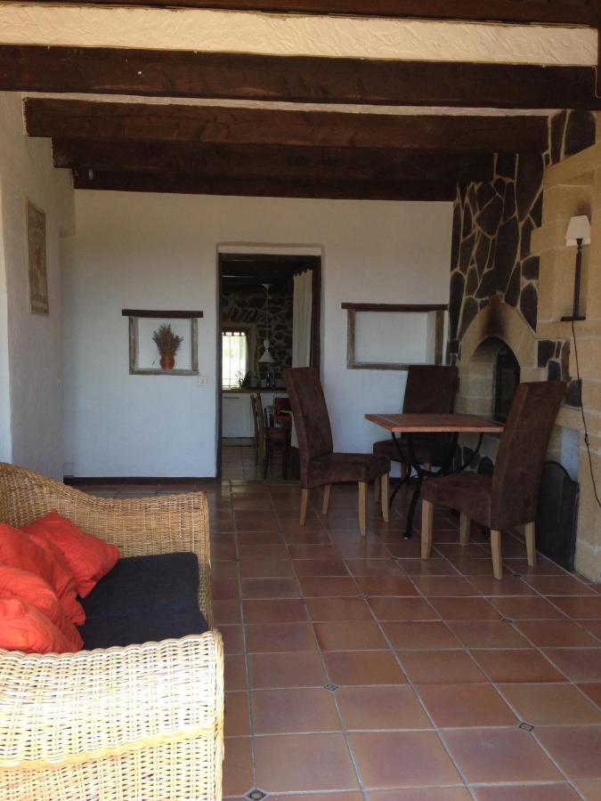 La petite maison en pierres Gras Extérieur photo